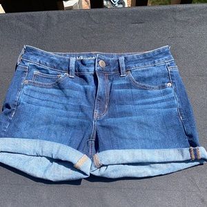 American eagle midi Jean shorts